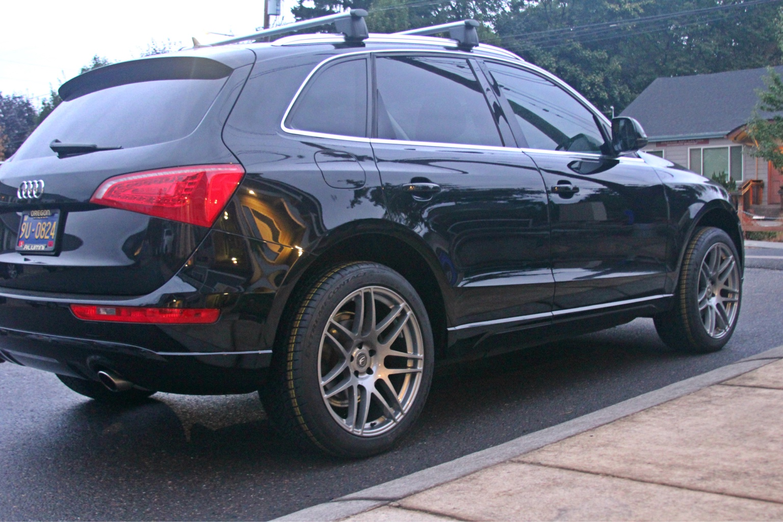 photo 1 Audi SQ5 custom wheels   20x9.5, ET +30, tire size 255/45 R20. x ET 