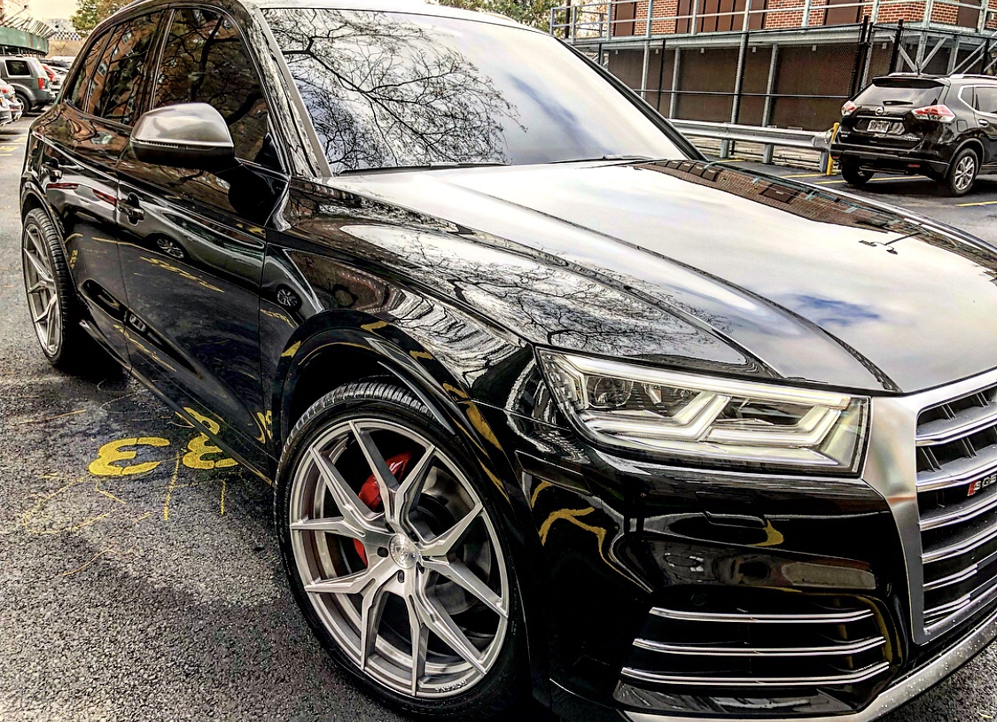 photo 1 Audi SQ5 custom wheels 22x9.0, ET , tire size 265/35 R22. 22x10.5 ET 295/30 R22