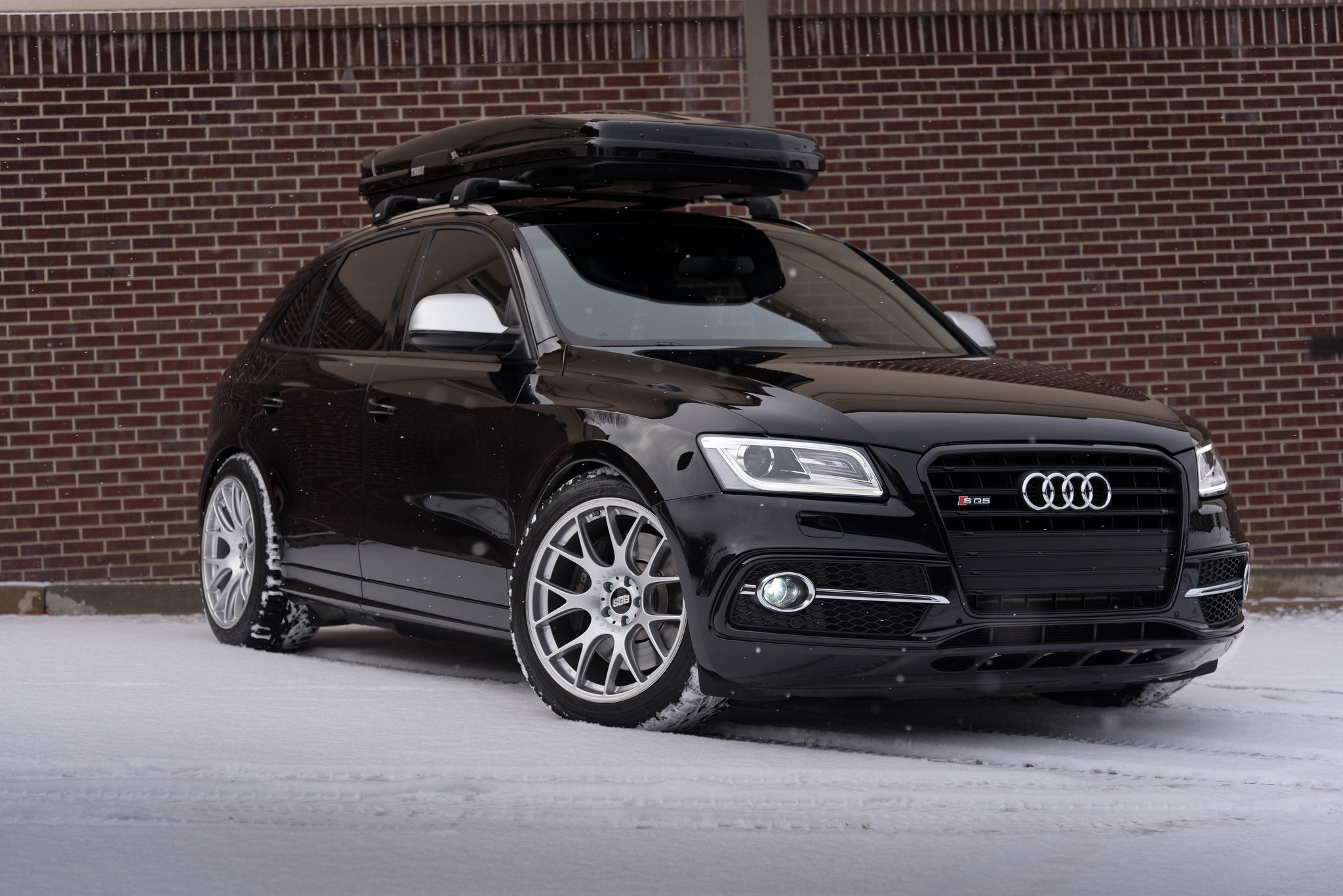 photo 1 Audi SQ5 custom wheels   20x10.5, ET , tire size 255/45 R20. x ET 