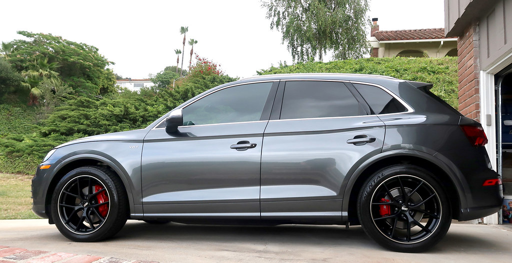photo 1 Audi SQ5 custom wheels   20x9.0, ET +25, tire size 255/45 R20. x ET 