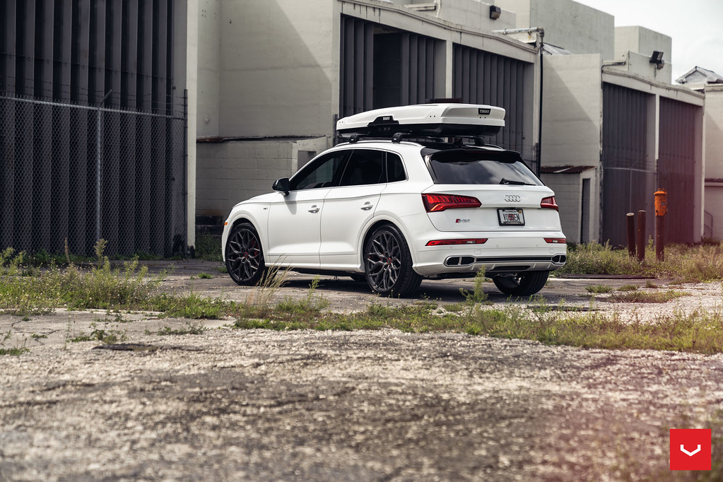 photo 2 Audi SQ5 custom wheels 22x9.5, ET , tire size X R22. x ET
