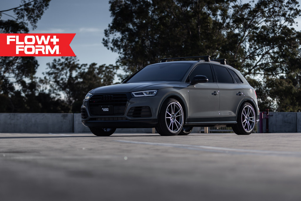 photo 1 Audi SQ5 custom wheels   x, ET , tire size X R. x ET 