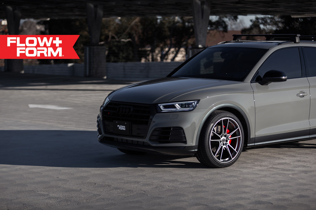 photo 6 Audi SQ5 custom wheels   x, ET , tire size X R. x ET 