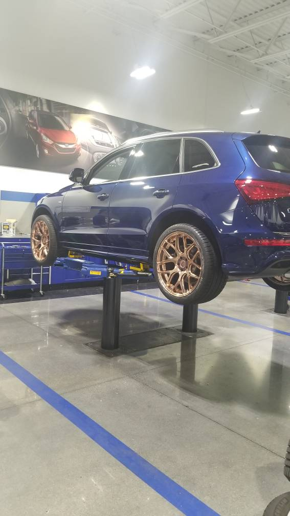 photo 5 Audi SQ5 custom wheels   21x10.5, ET +30, tire size 295/35 R21. x ET 