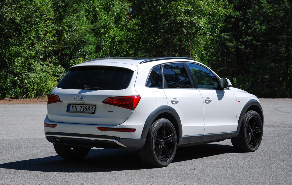 photo 3 Audi SQ5 custom wheels Q7 21x10.0, ET +29, tire size 295/35 R21. x ET