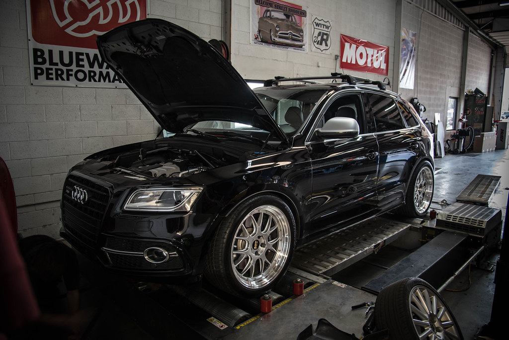 photo 3 Audi SQ5 custom wheels   21x10.0, ET +20, tire size 295/35 R21. 21x10.0 ET+17 