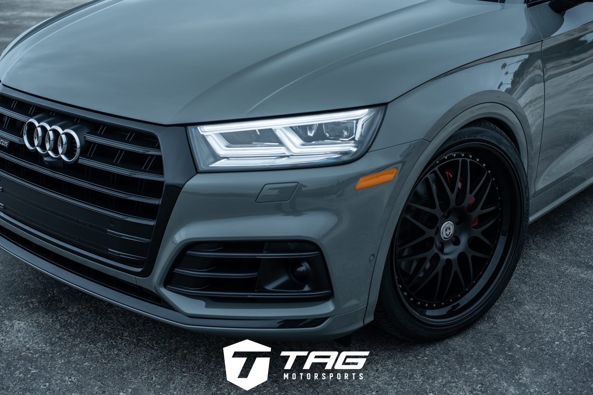 photo 5 Audi SQ5 custom wheels   22x, ET , tire size 265/35 R22. x ET 