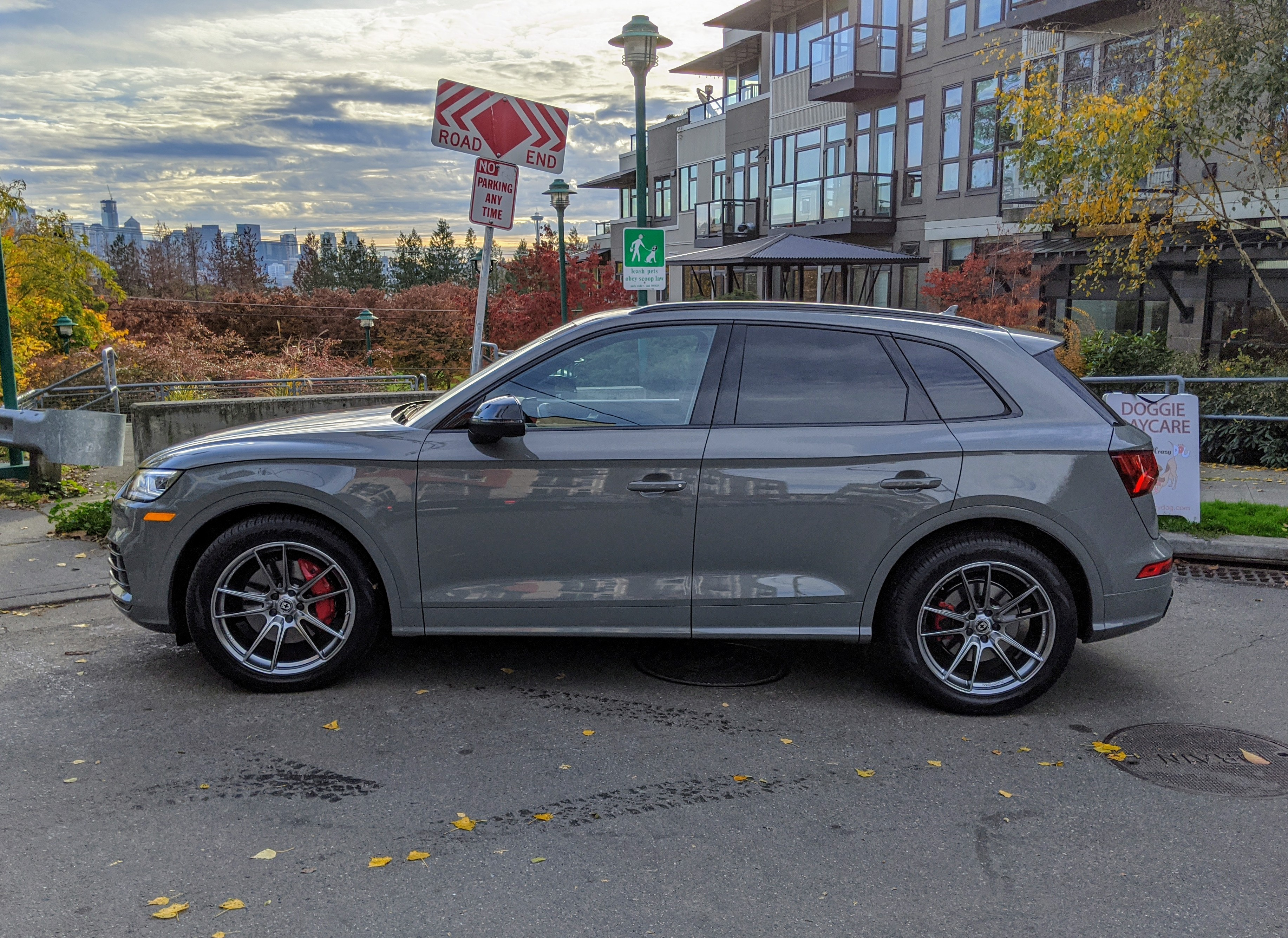photo 2 Audi SQ5 custom wheels   20x, ET , tire size 265/45 R20. x ET 