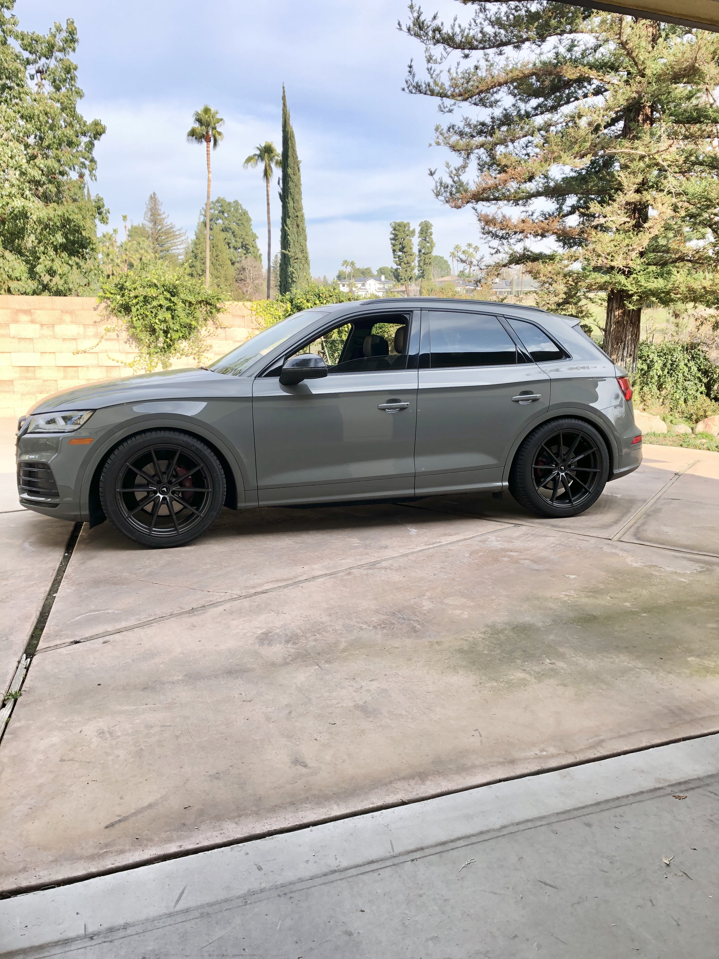 photo 1 Audi SQ5 custom wheels 21x10.0, ET , tire size 295/35 R21. x ET