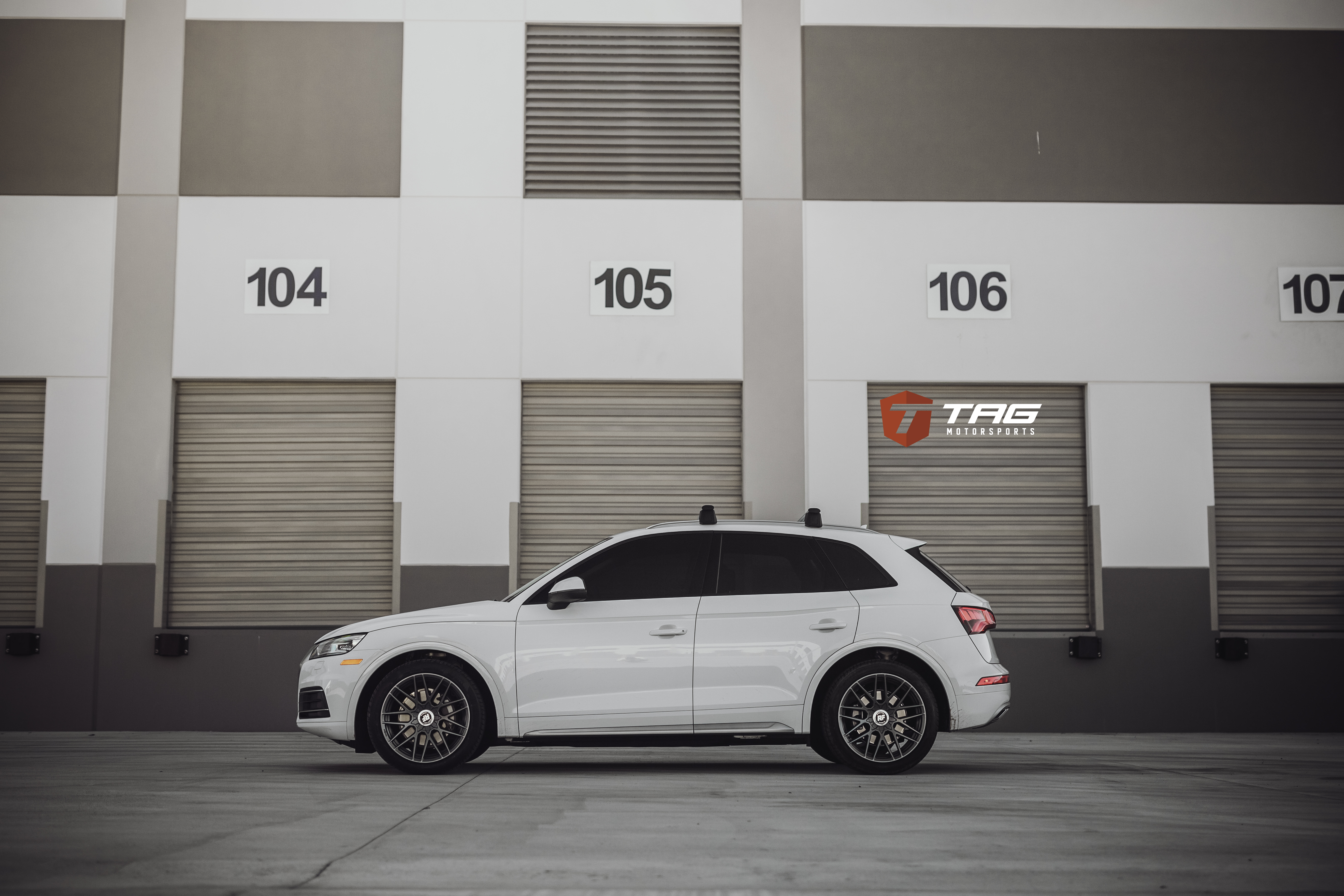 photo 1 Audi Q5 custom wheels   20x, ET , tire size 275/40 R20. x ET 