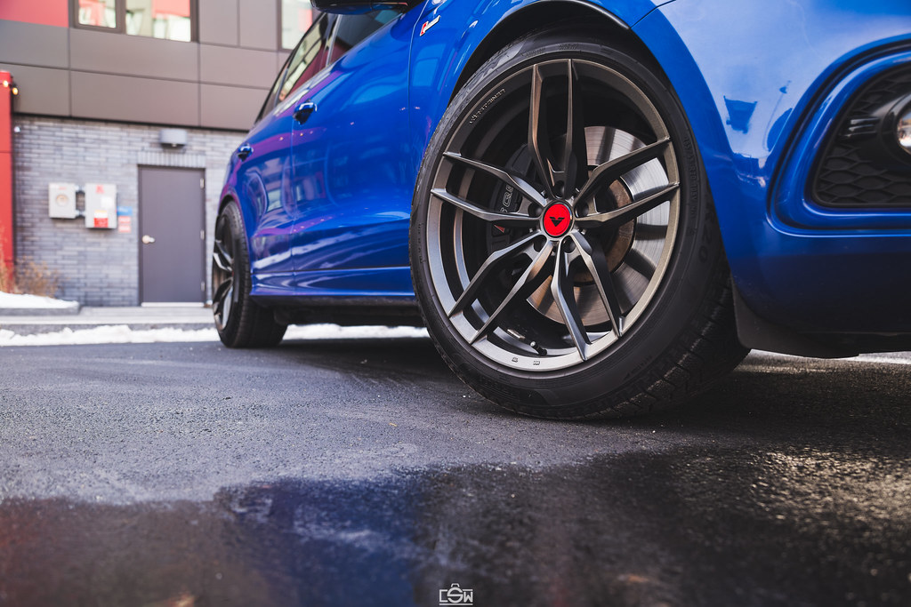 photo 3 Audi SQ5 custom wheels   20x10.5, ET +15, tire size 255/45 R20. 20x10.5 ET+20 
