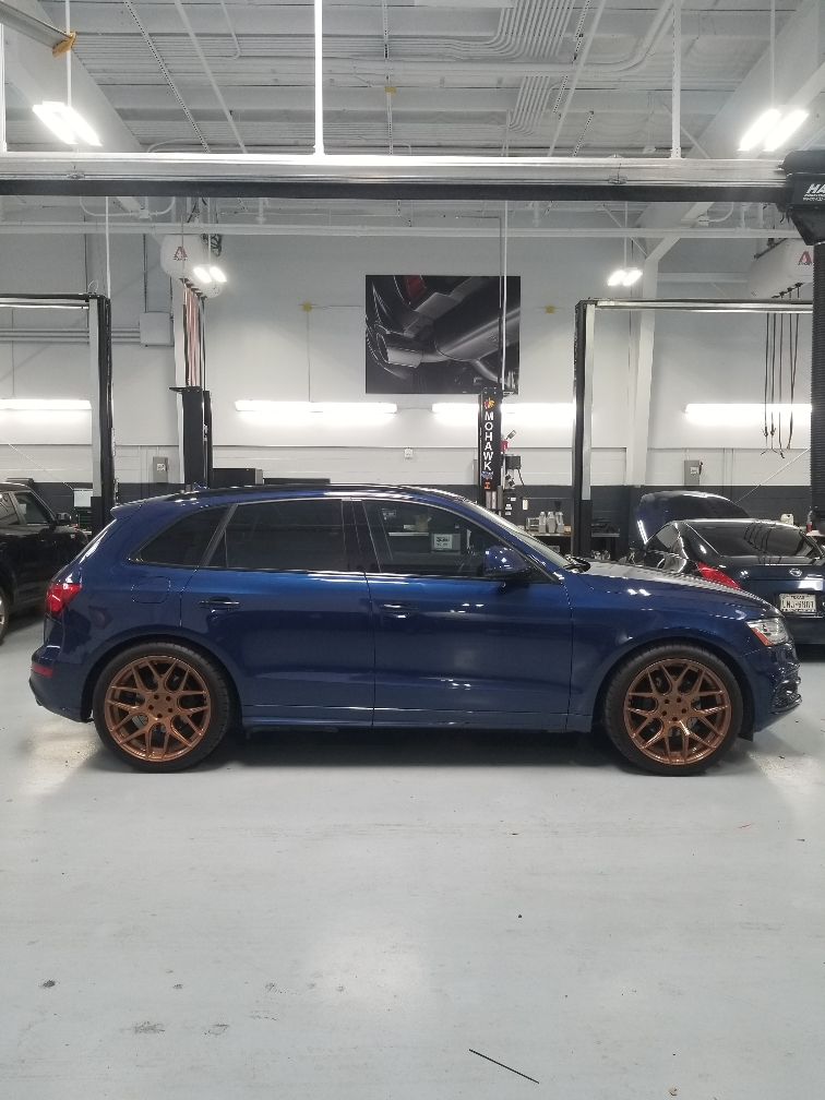 photo 2 Audi Q5 custom wheels 21x10.5, ET +30, tire size 295/35 R21. x ET
