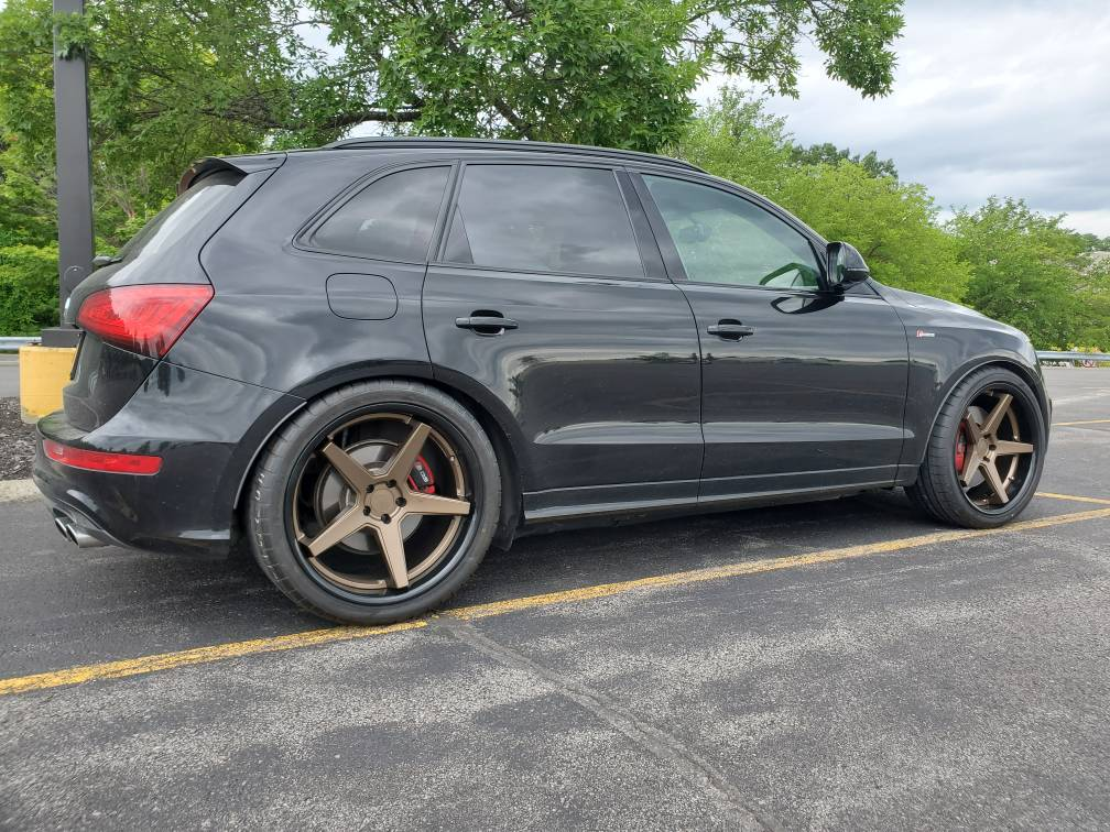 photo 2 Audi SQ5 custom wheels 22x9.5, ET +15, tire size 275/35 R22. 22x10.5 ET+28 315/30 R22