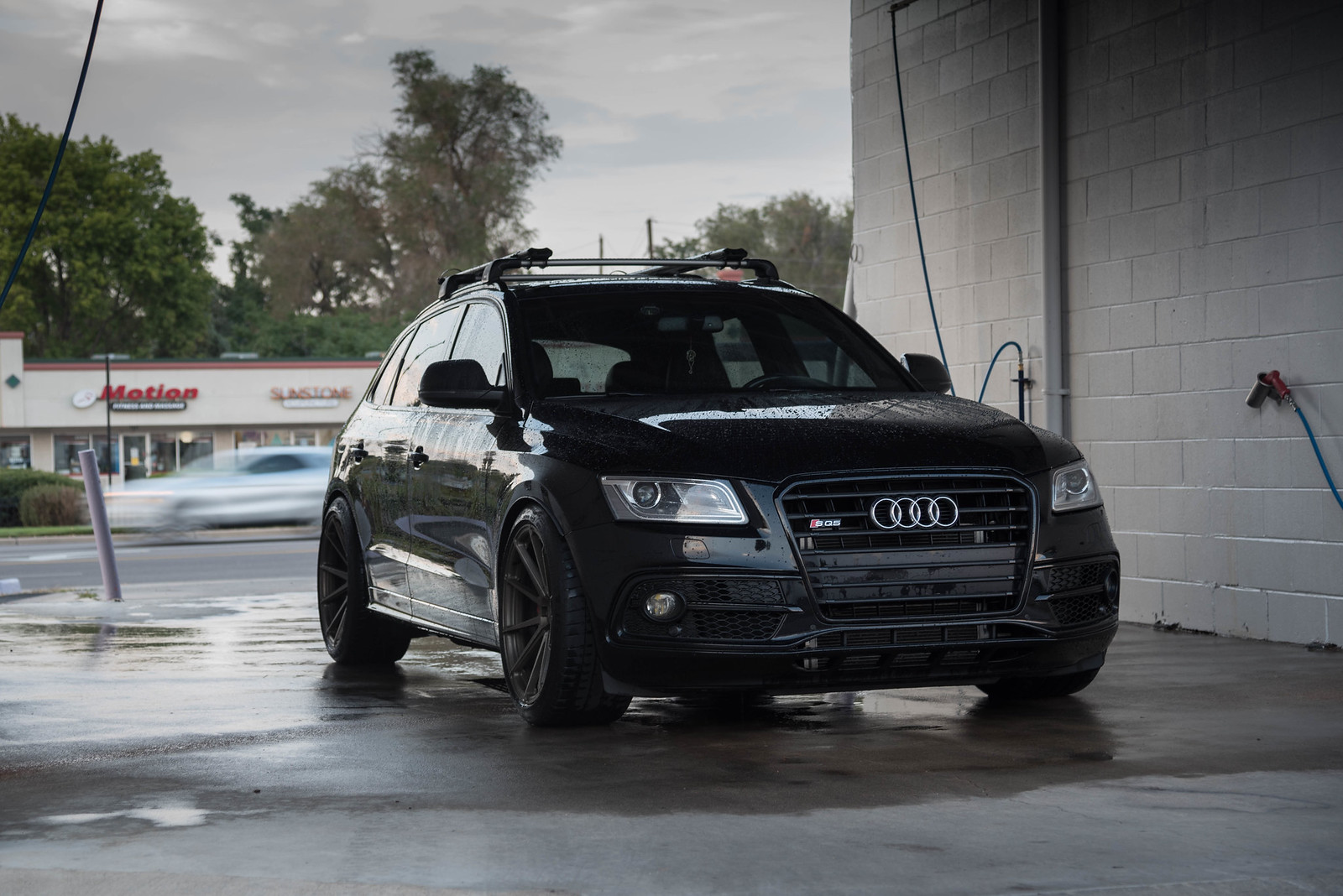 photo 2 Audi SQ5 custom wheels EH-173 21x10.5, ET +25, tire size 295/35 R21. 21x10.5 ET+20