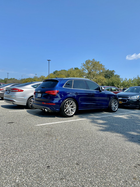 photo 1 Audi SQ5 custom wheels 20x10.0, ET +30, tire size 275/30 R20. 20x10.0 ET+23