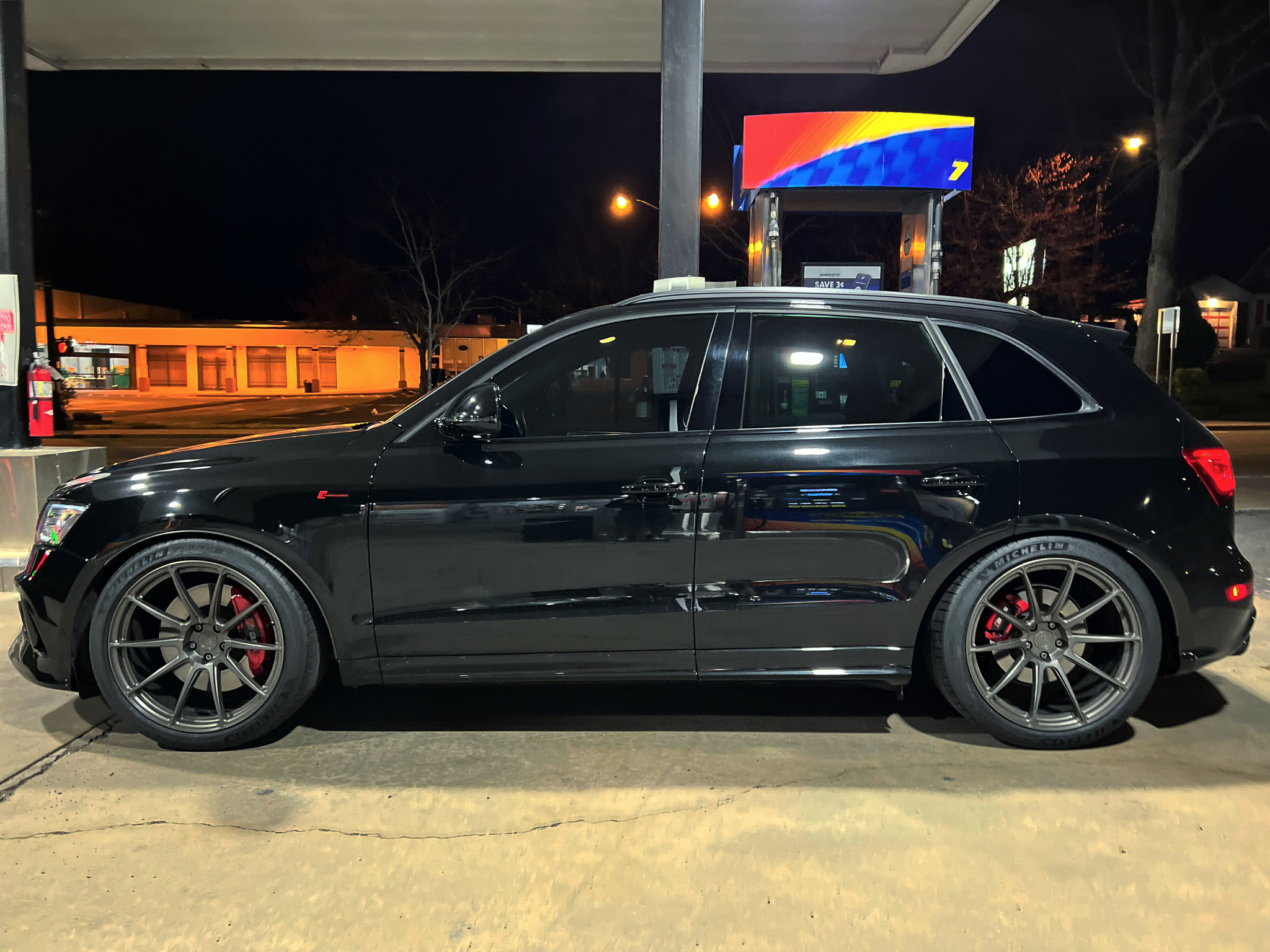 photo 3 Audi SQ5 custom wheels RZ10 21x10.5, ET +25, tire size 295/35 R21. x ET