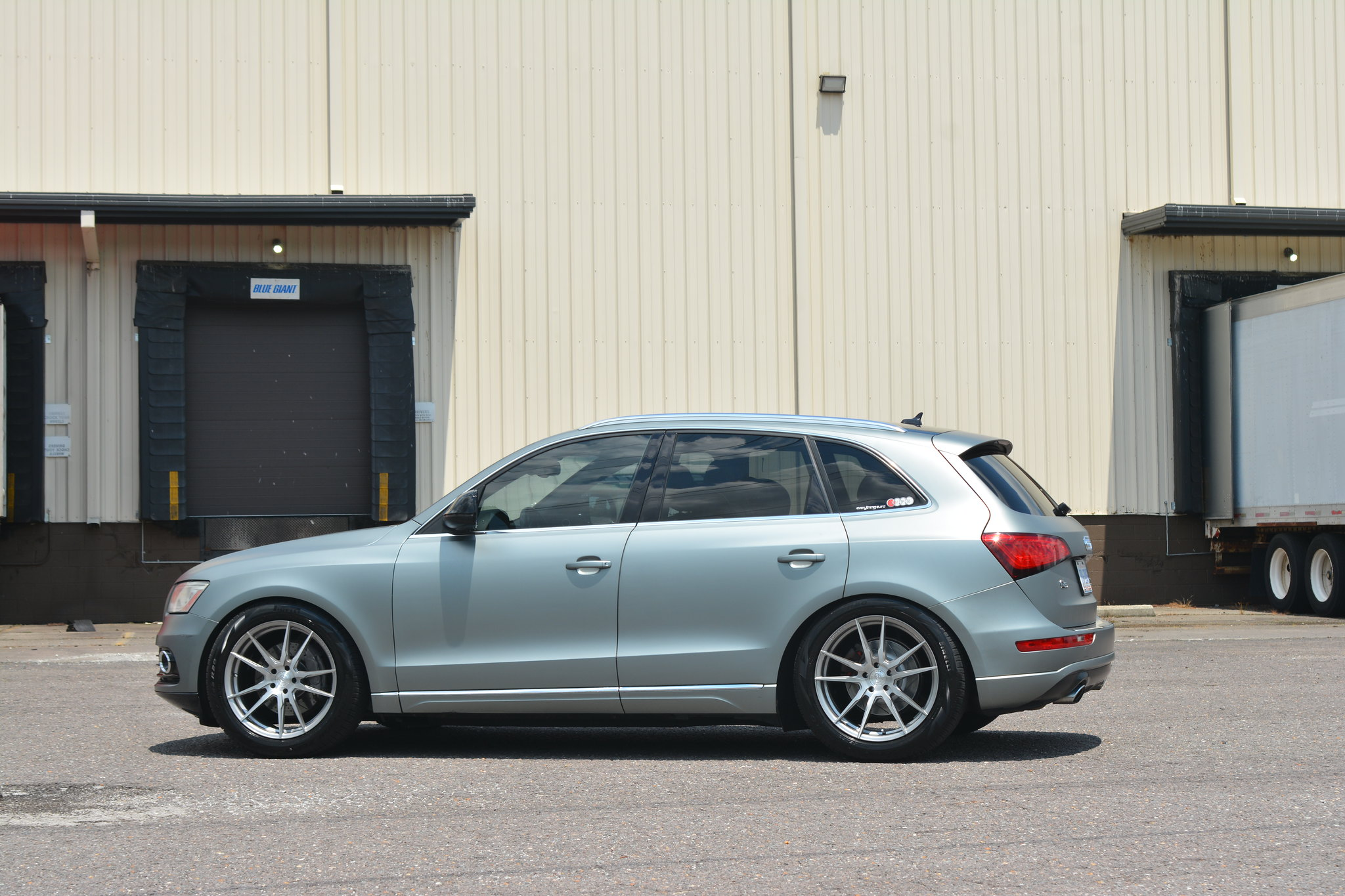 photo 2 Audi Q5 custom wheels   20x9.0, ET +25, tire size 275/45 R20. x ET 