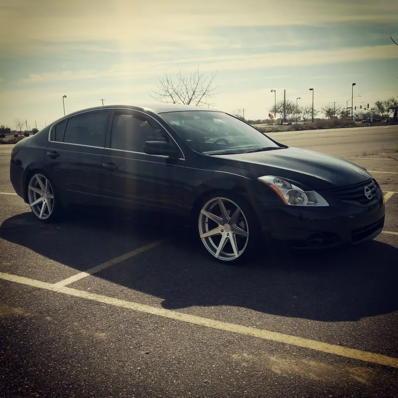 photo 3 Nissan Altima custom wheels   20x10.0, ET , tire size X R20. x ET 
