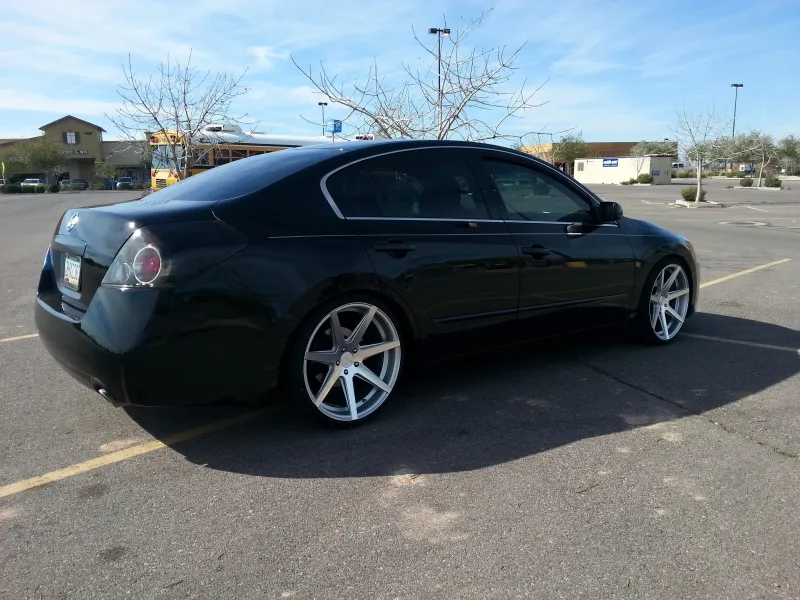 photo 4 Nissan Altima custom wheels   20x10.0, ET , tire size X R20. x ET 