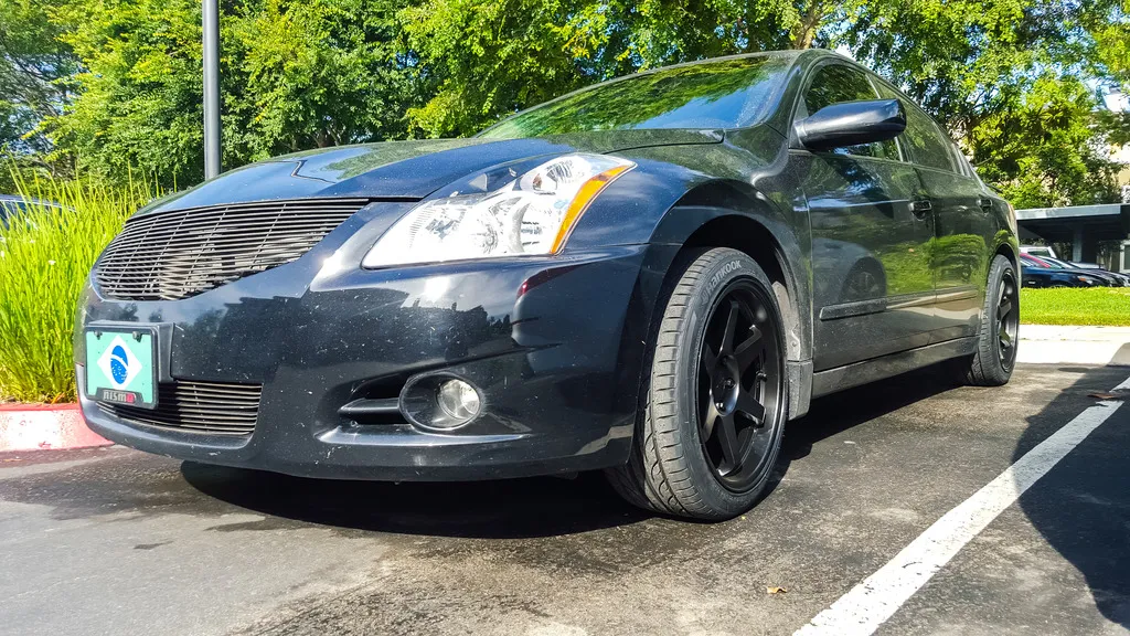 photo 1 Nissan Altima custom wheels   18x9.5, ET +30, tire size 245/40 R18. x ET 