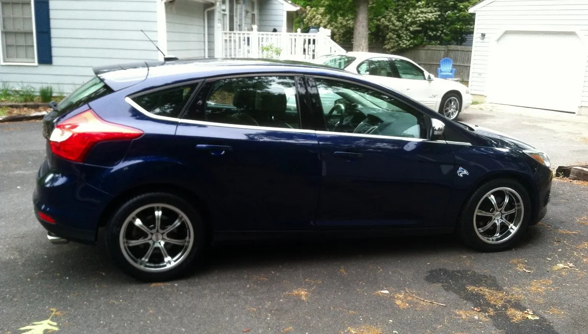 photo 1 Ford Focus custom wheels   17x7.5, ET +42, tire size 235/45 R17. x ET 
