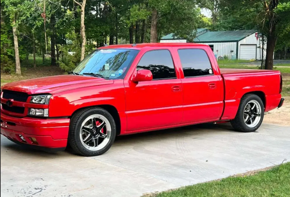 photo 1 Chevrolet Silverado 1500 custom wheels   20x7.0, ET +13, tire size 245/50 R20. 20x11.0 ET+38 305/45 R20