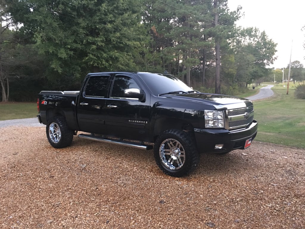 photo 3 Chevrolet Silverado 1500 custom wheels 20x10.0, ET -18, tire size 305/55 R20. x ET