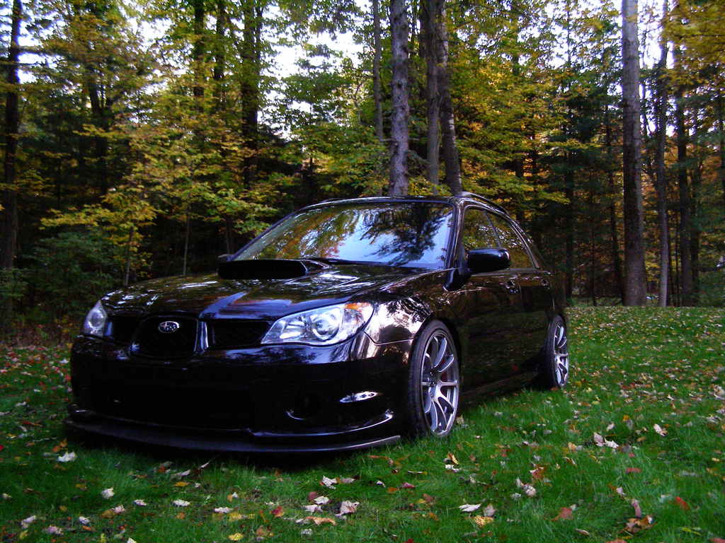 photo 9 Subaru Impreza WRX custom wheels Rota G-Force 18x9.0, ET +35, tire size 235/40 R18. x ET 