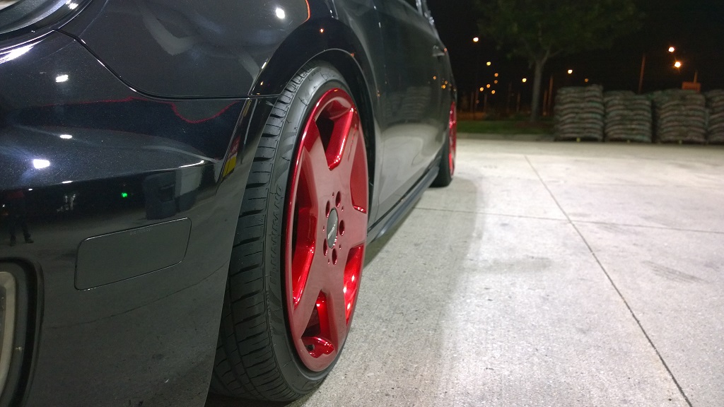 photo 1 Volkswagen Golf custom wheels AMG Monoblock 18x8.5, ET +44, tire size 215/35 R18. x ET 