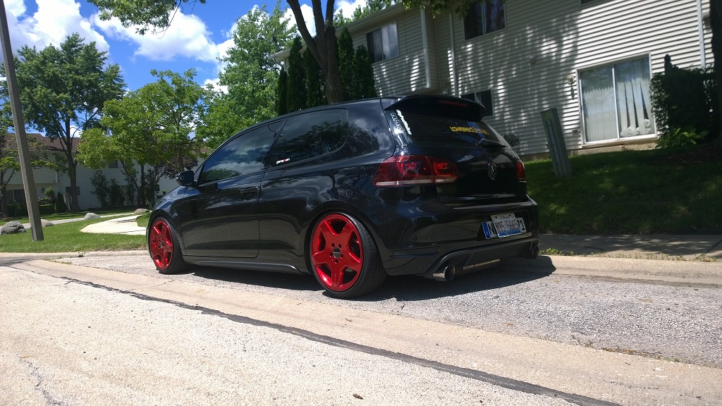 photo 5 Volkswagen Golf custom wheels AMG Monoblock 18x8.5, ET +44, tire size 215/35 R18. x ET 