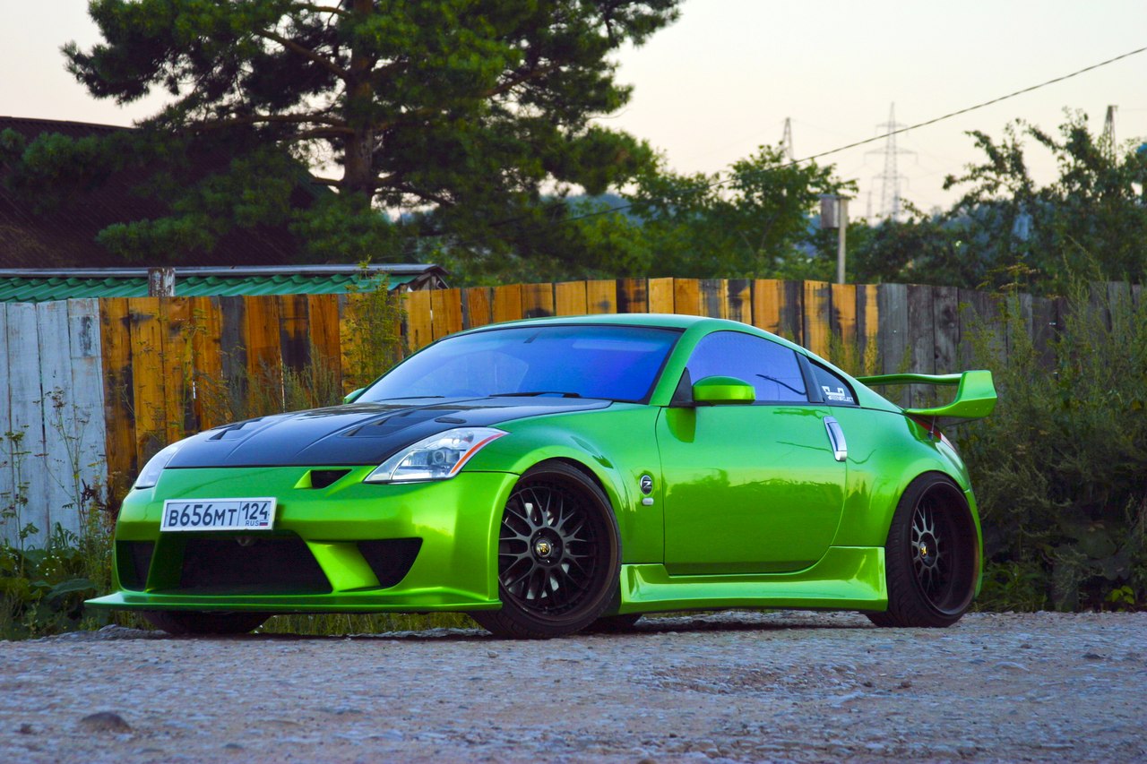 photo 5 Nissan 350Z custom wheels Work VS-XX 20x10.0, ET 0, tire size 235/35 R20. 20x12.0 ET-4 275/30 R20