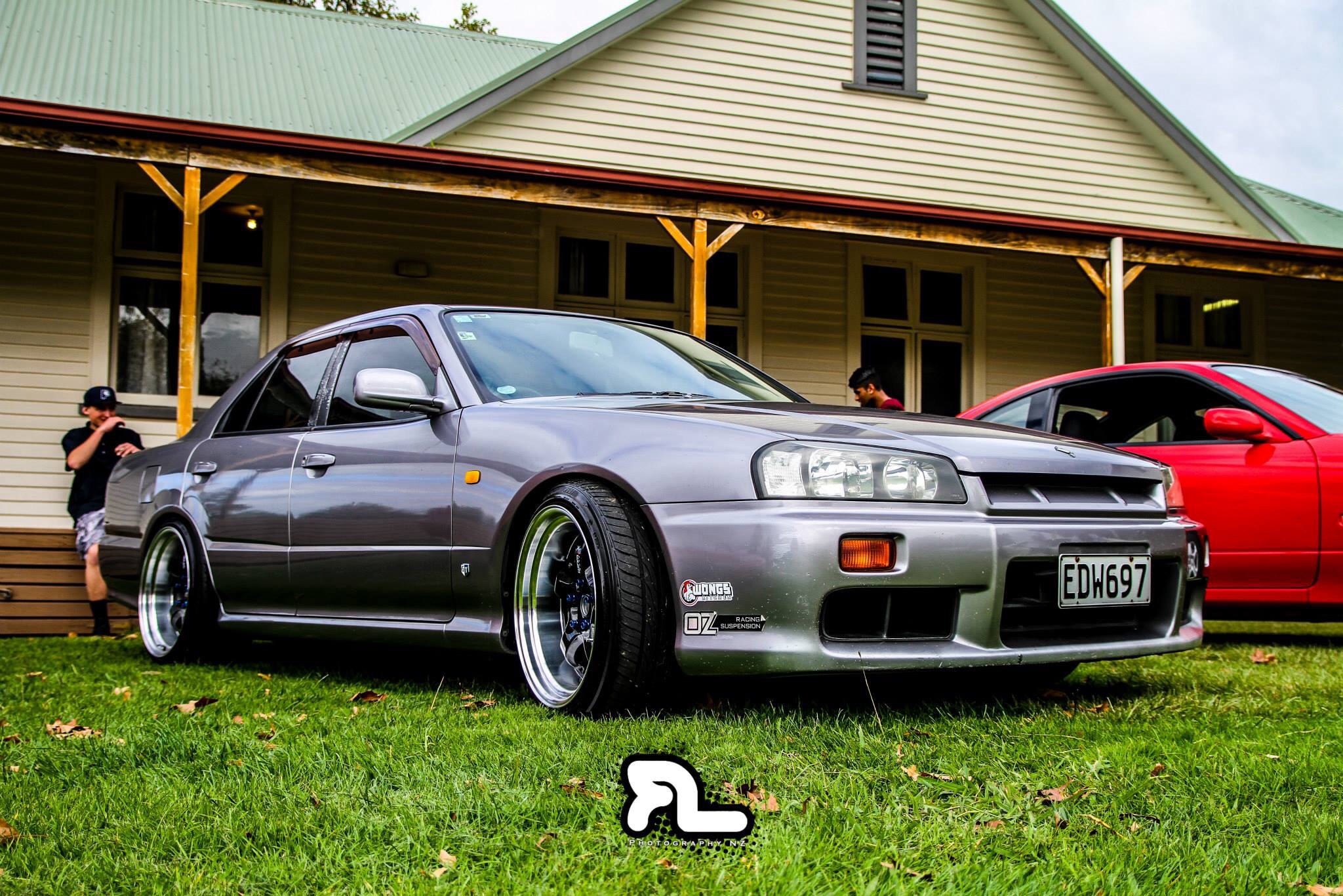 photo 3 Nissan R31-R34 Skyline 4dr custom wheels Touchdown Wheels Unknown 18x10.5, ET +22, tire size 235/40 R18. 18x10.5 ET+22