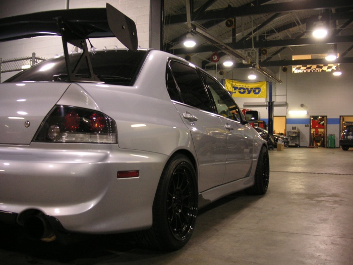 photo 2 Mitsubishi Lancer Evolution custom wheels Enkei NTO3 18x9.5, ET +27, tire size X R18. x ET 