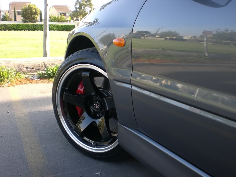 photo 1 Mitsubishi Lancer Evolution custom wheels Rota P45R 18x9.5, ET +22, tire size 245/40 R18. 18x9.5 ET+30 