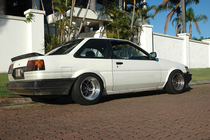 photo 1 Toyota Corolla custom wheels Work Equip 03 14x8.0, ET -15, tire size 185/60 R14. 14x8.5 ET-22 195/60 R14