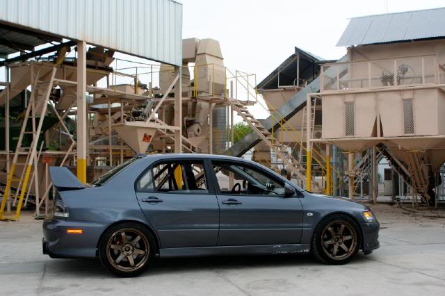 photo 5 Mitsubishi Lancer Evolution custom wheels   18x9.5, ET +22, tire size 255/40 R18. x ET 