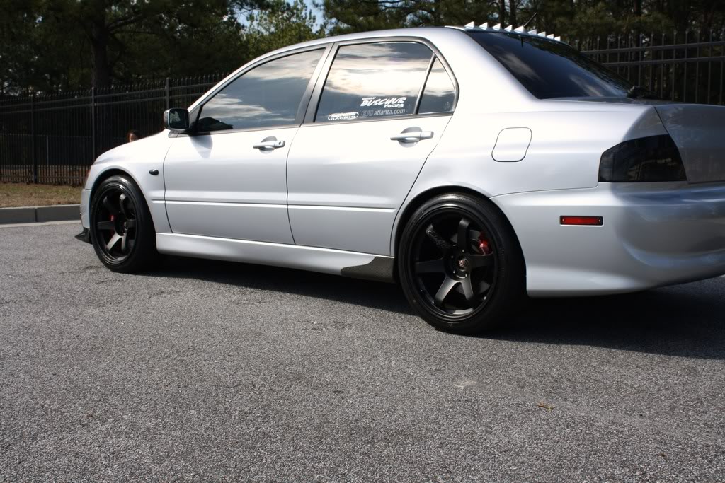 photo 3 Mitsubishi Lancer Evolution custom wheels Rota Grids 18x9.5, ET +20, tire size 255/35 R18. x ET