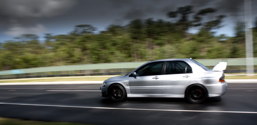 photo 3 Mitsubishi Lancer Evolution custom wheels Team Dynamics Pro Race 2 18x9.0, ET +25, tire size X R18. x ET 