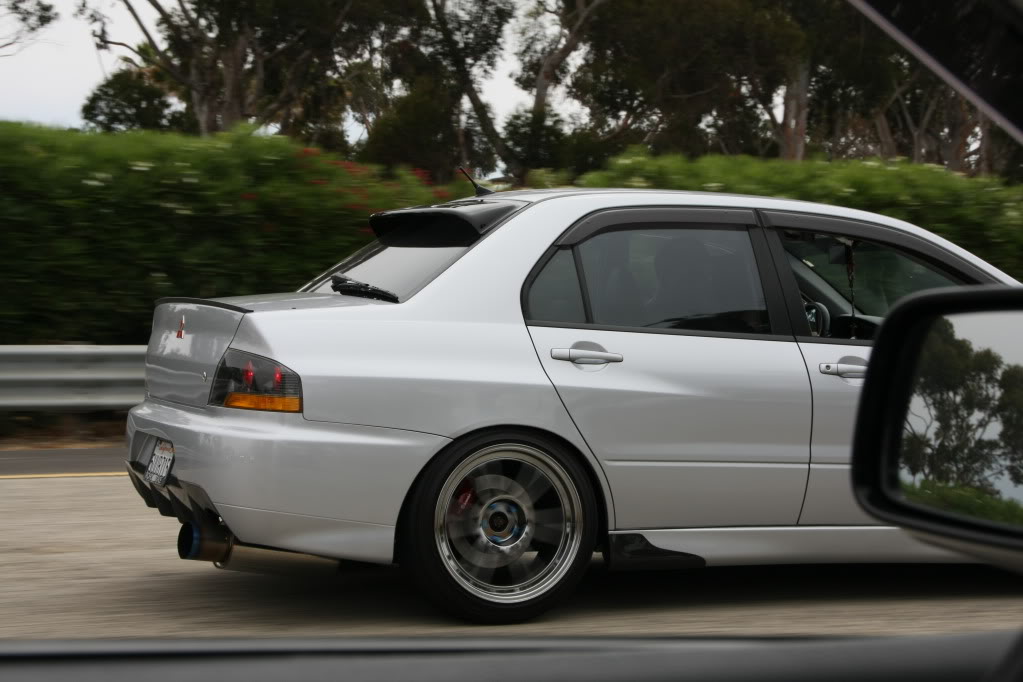 photo 2 Mitsubishi Lancer Evolution custom wheels Enkei RPF1 18x9.5, ET +15, tire size 235/40 R18. x ET