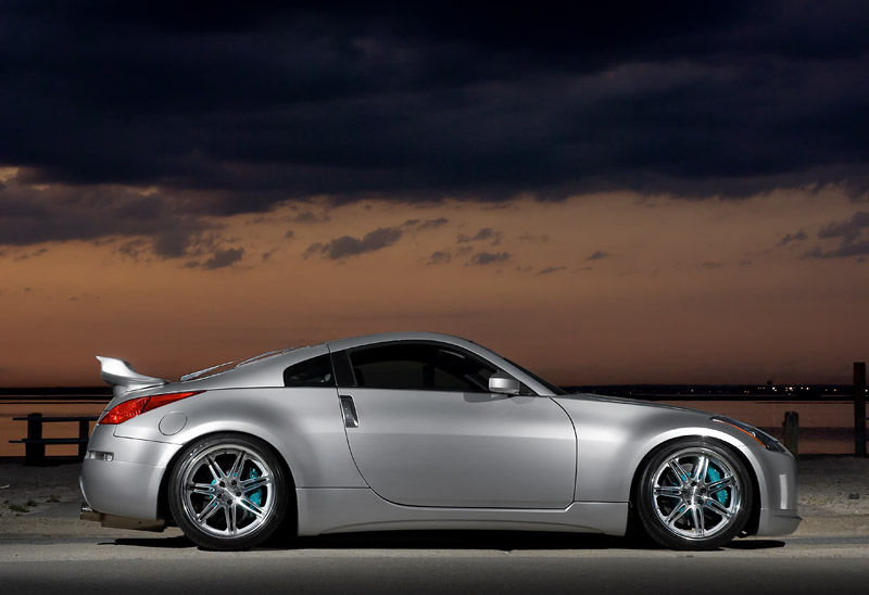 photo 1 Nissan 350Z custom wheels Work Wheels Varianza 19x9.5, ET +24, tire size 255/35 R19. 19x11.0 ET+22 295/30 R19