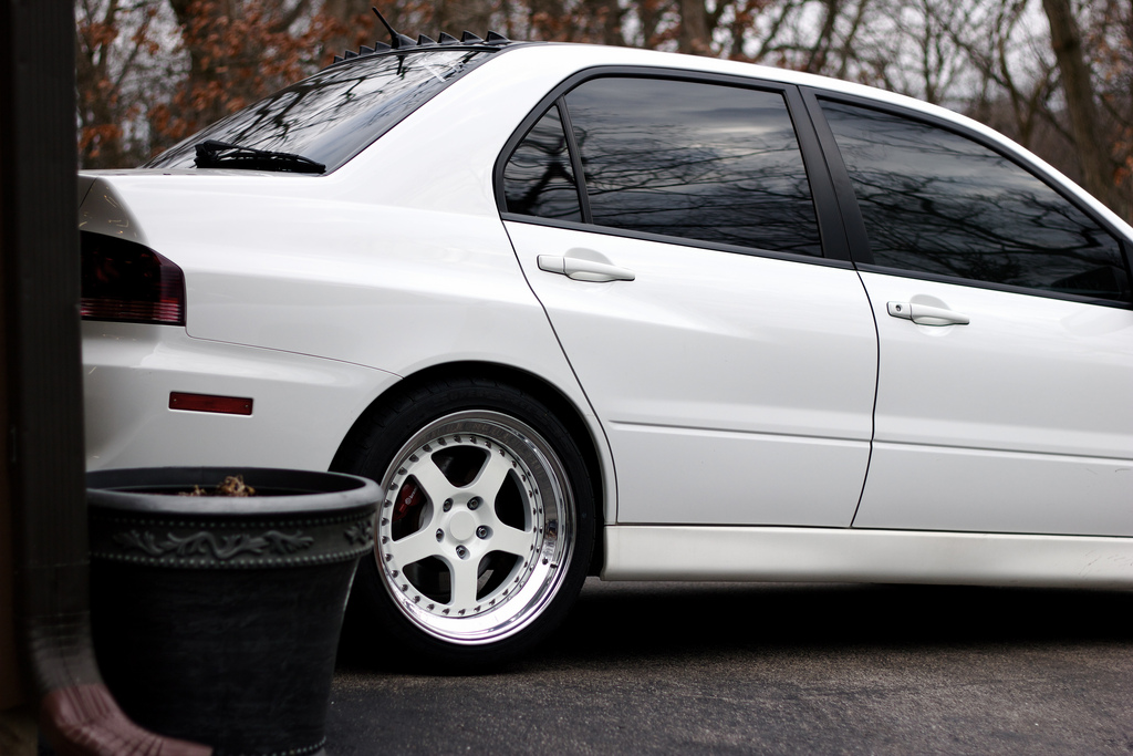 photo 1 Mitsubishi Lancer Evolution custom wheels CCW LM5 18x10.0, ET +32, tire size 265/35 R18. x ET