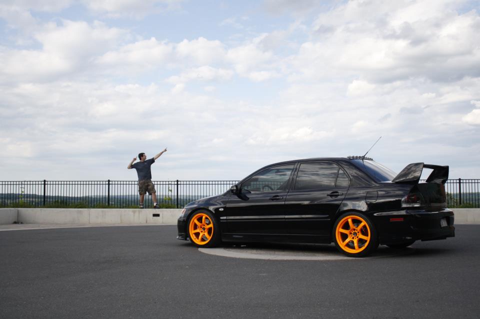 photo 2 Mitsubishi Lancer Evolution custom wheels Gram Light 57D 18x9.5, ET +22, tire size 255/35 R18. x ET