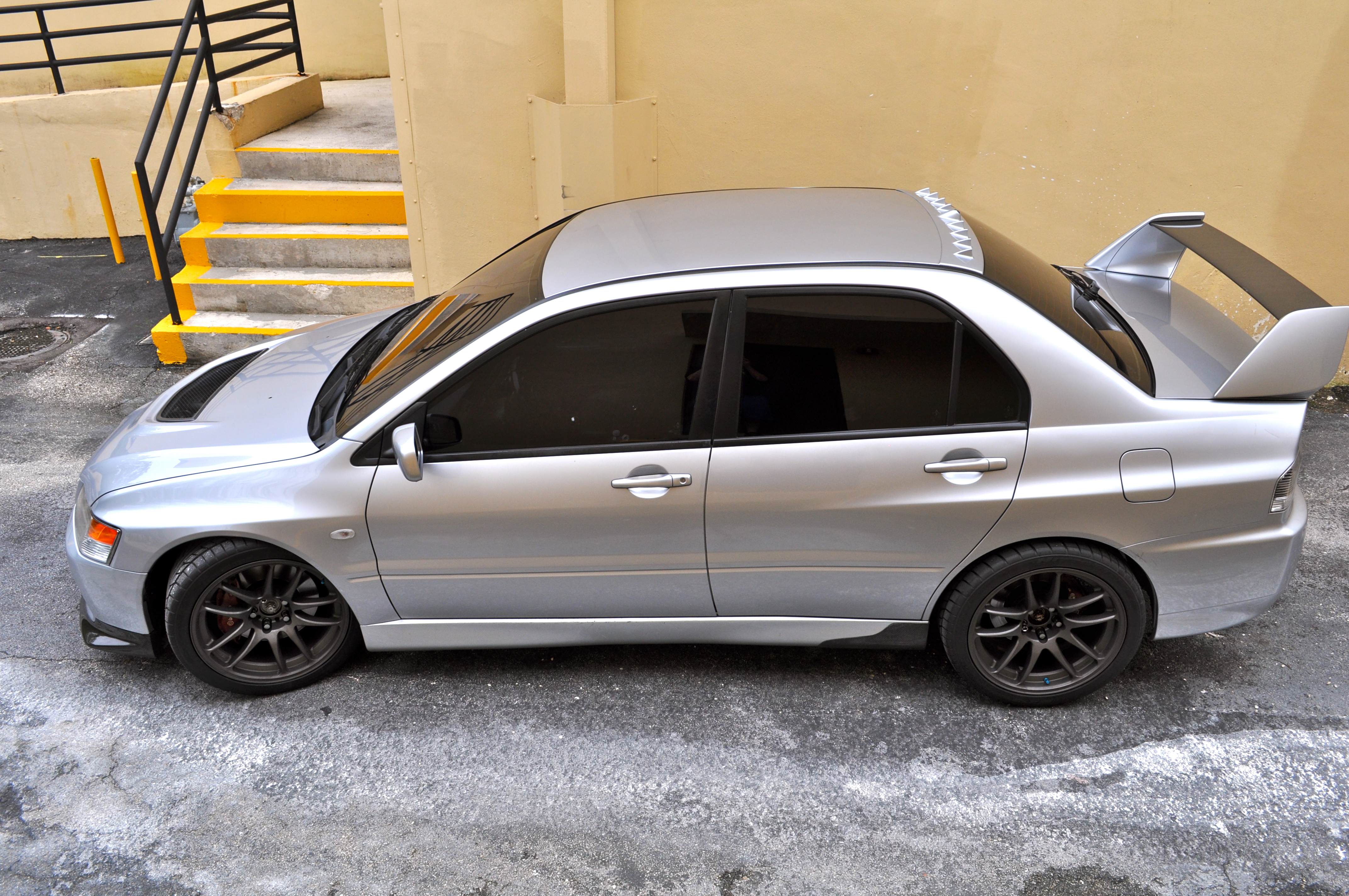 photo 3 Mitsubishi Lancer Evolution custom wheels Work CR Kai 18x9.5, ET +20, tire size 265/35 R18. x ET