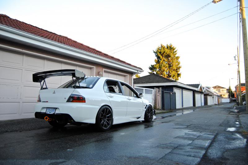 photo 4 Mitsubishi Lancer Evolution custom wheels Wedssport SA55M 18x10.0, ET +36, tire size 275/35 R18. x ET