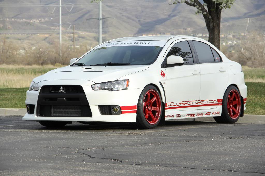 photo 2 Mitsubishi Lancer Evolution custom wheels Volk TE37RT 18x10.5, ET +18, tire size 275/35 R18. x ET