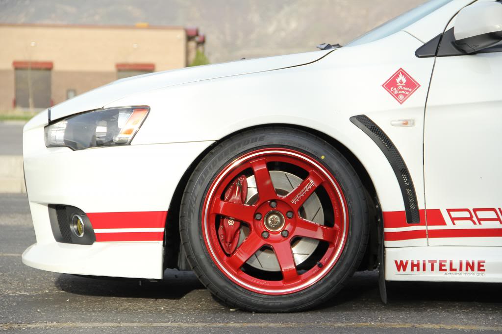 photo 1 Mitsubishi Lancer Evolution custom wheels Volk TE37RT 18x10.5, ET +18, tire size 275/35 R18. x ET
