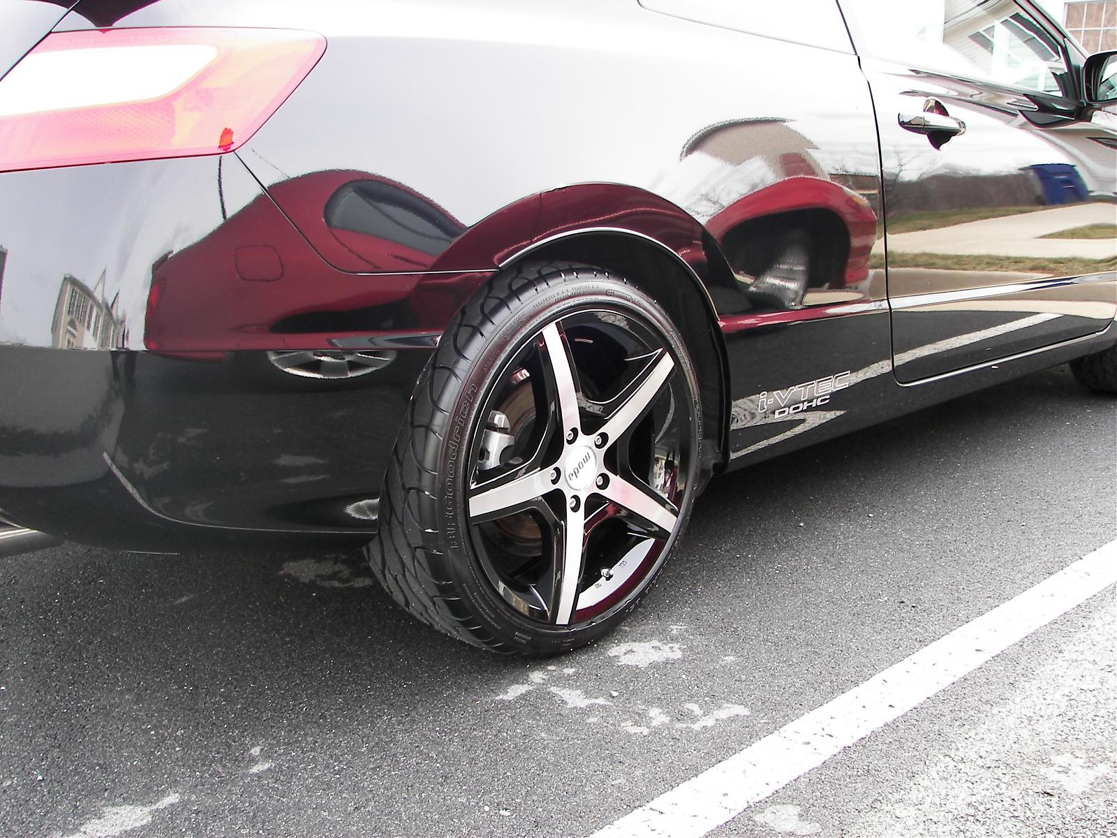 photo 2 Honda Civic custom wheels Moda MD2 18x8.0, ET +50, tire size 215/40 R18. x ET 