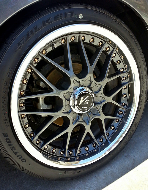 photo 1 Acura ILX custom wheels VS MX 18x8.0, ET +38, tire size 225/40 R18. x ET 