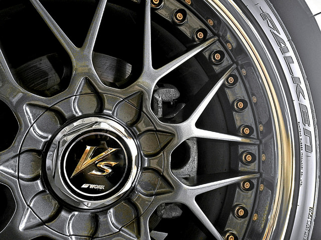 photo 3 Acura ILX custom wheels VS MX 18x8.0, ET +38, tire size 225/40 R18. x ET 