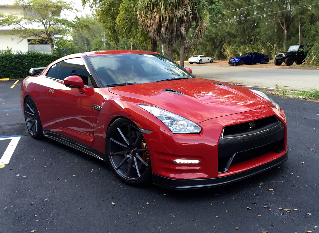 photo 4 Nissan GT-R custom wheels Vossen VPS-310 21x10.5, ET , tire size 305/30 R21. 21x12.5 ET 355/25 R21